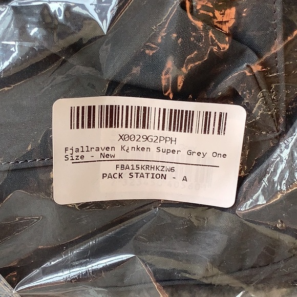 Fjallraven Kanken Original Backpack - Picture 6 of 7